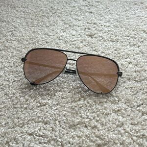 QUAY Sunglasses